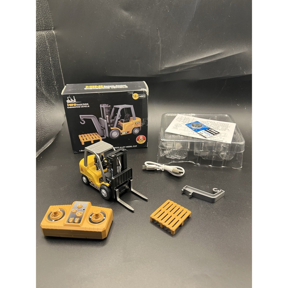 Mini RC Forklift 8CH Remote Control Engineering Vehicle w/ Box